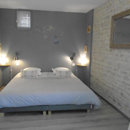 La Colombe Formigny Exterior foto