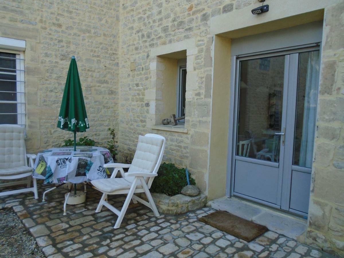 La Colombe Formigny Exterior foto